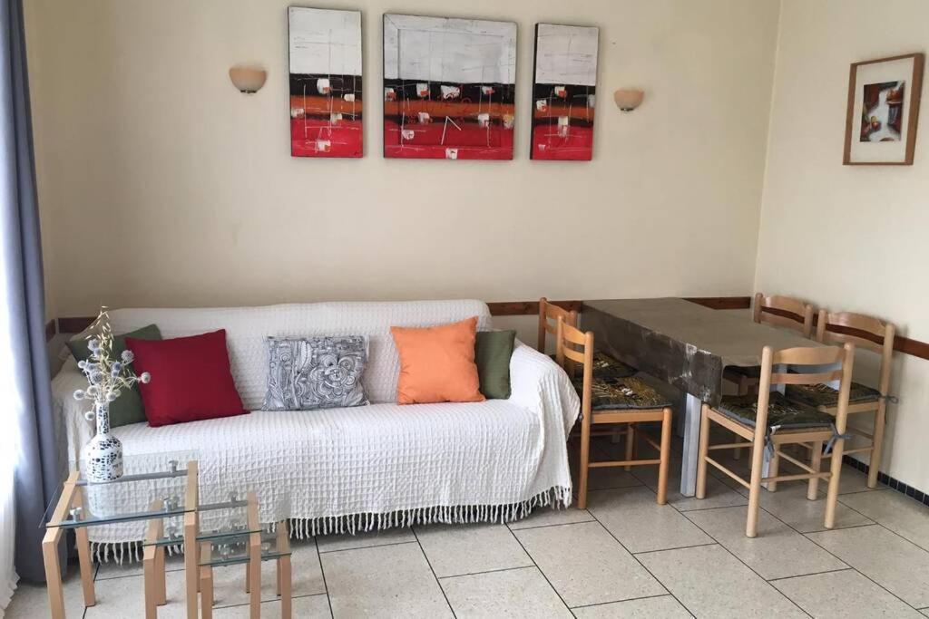 Apartamento Des vacances de rêve Fréjus Exterior foto