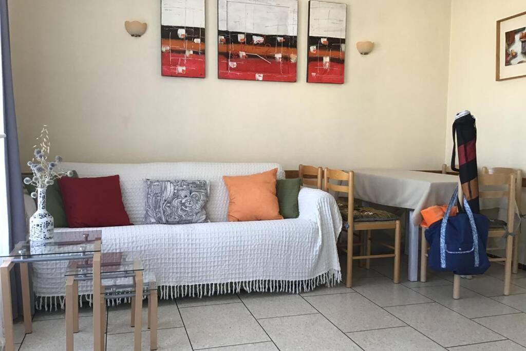 Apartamento Des vacances de rêve Fréjus Exterior foto