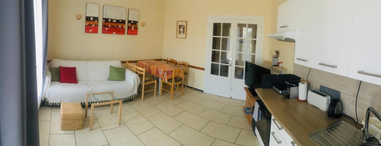 Apartamento Des vacances de rêve Fréjus Exterior foto